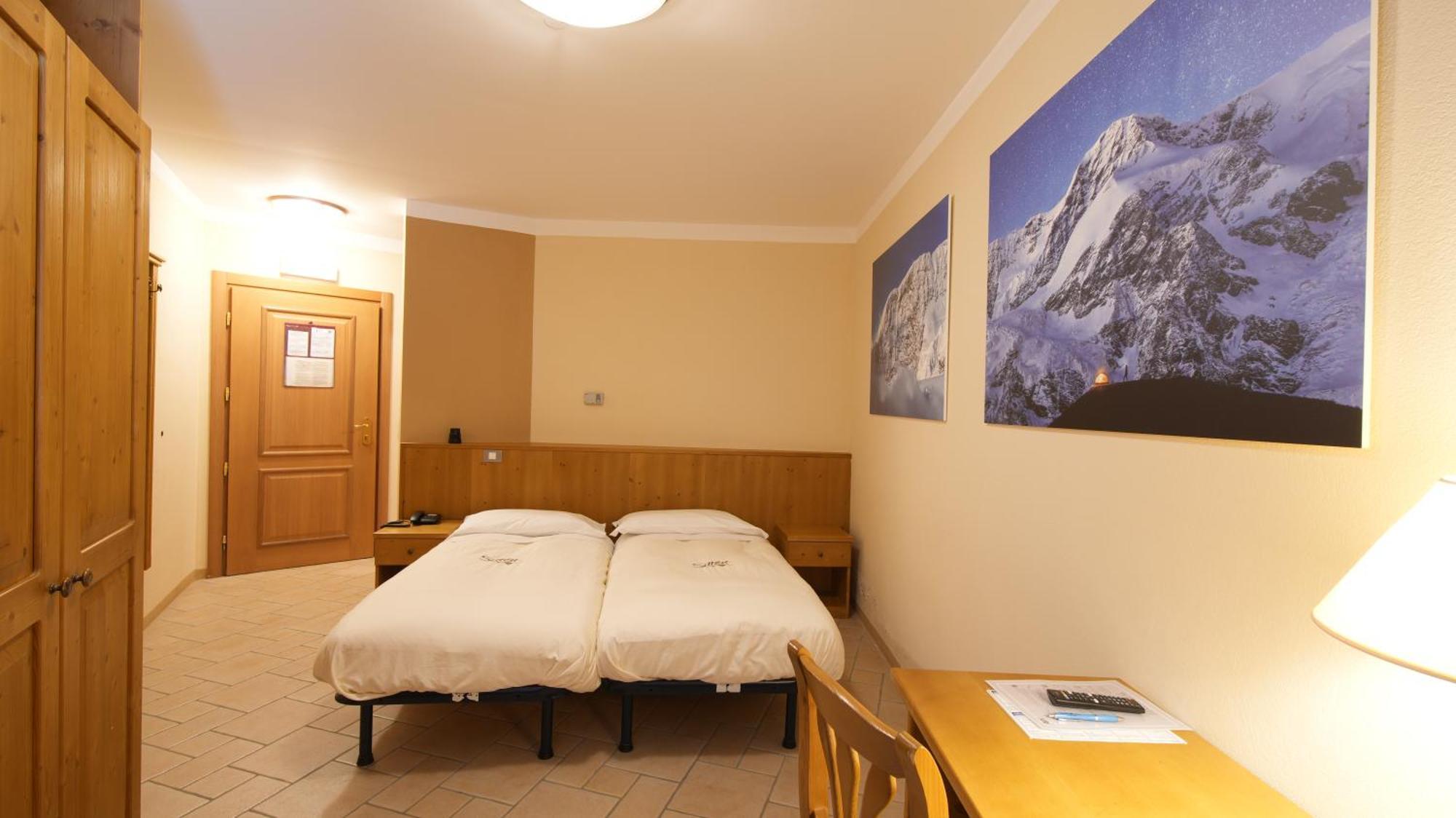 Gressoney-la-Trinité Albergo Ristoro Sitten - 2300 Mt מראה חיצוני תמונה