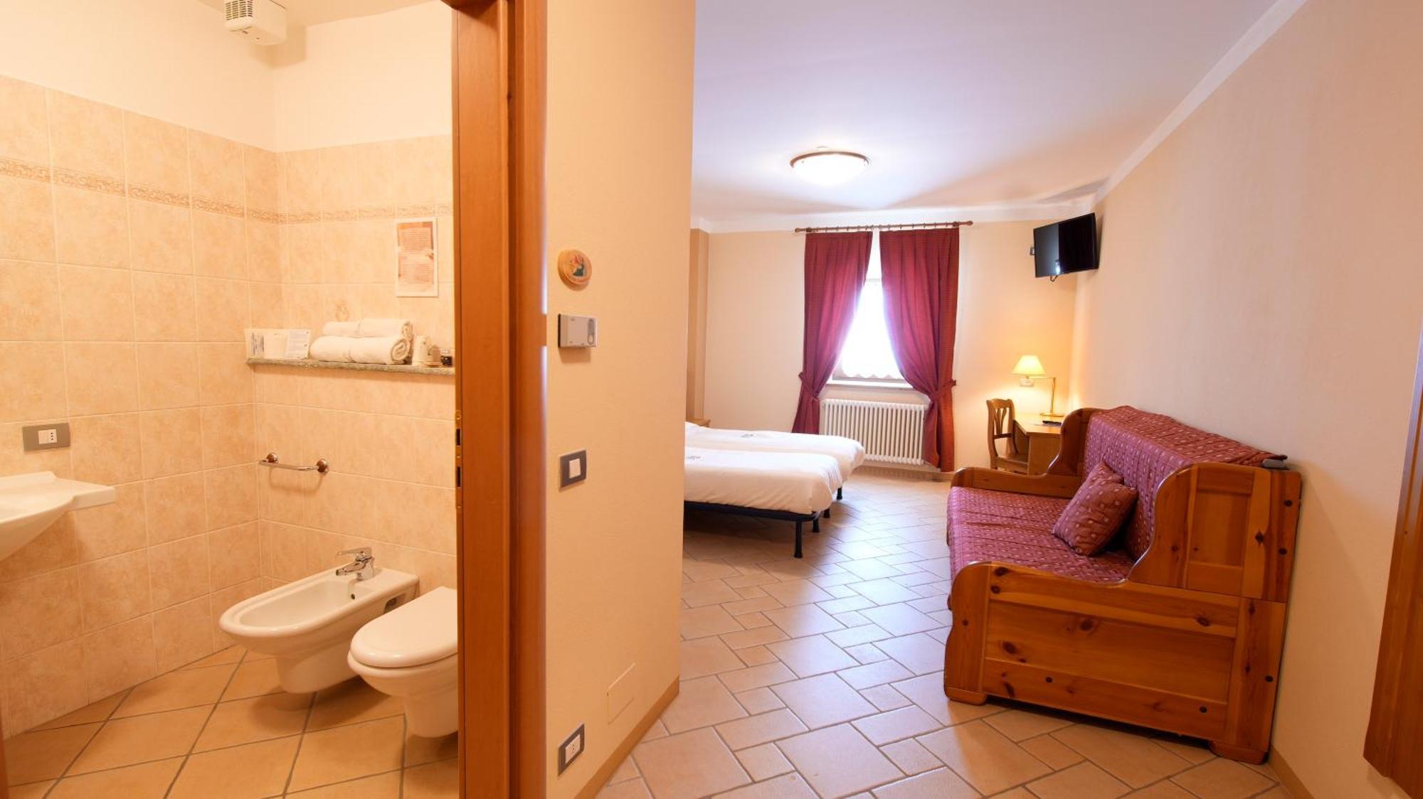 Gressoney-la-Trinité Albergo Ristoro Sitten - 2300 Mt מראה חיצוני תמונה